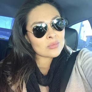 Meet your Posher, Loriel